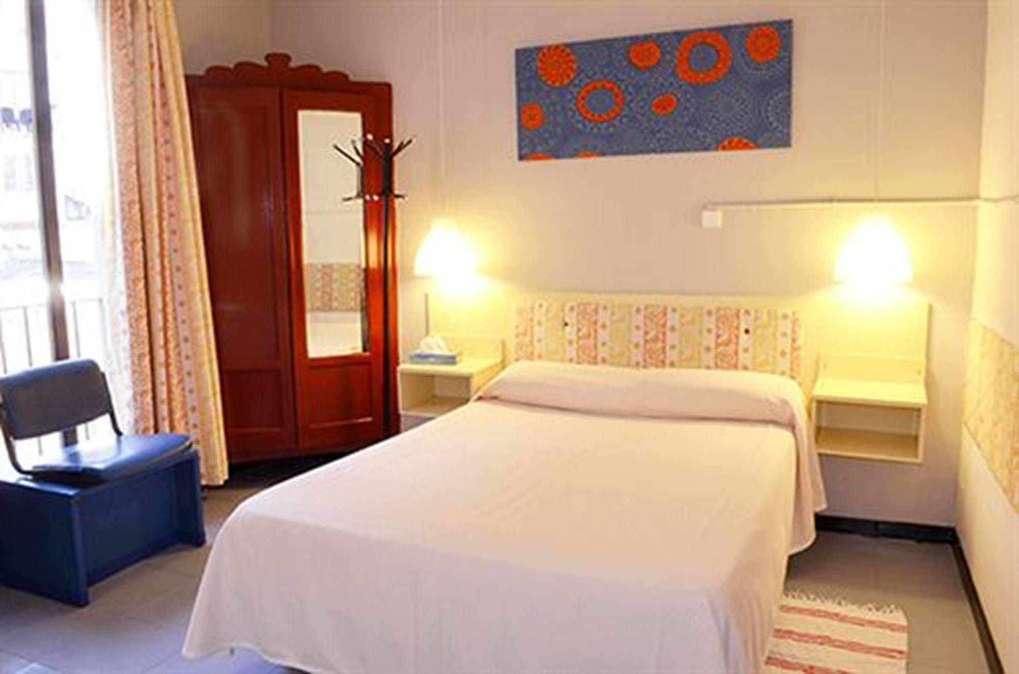 Hotel Palermo Барселона Екстериор снимка