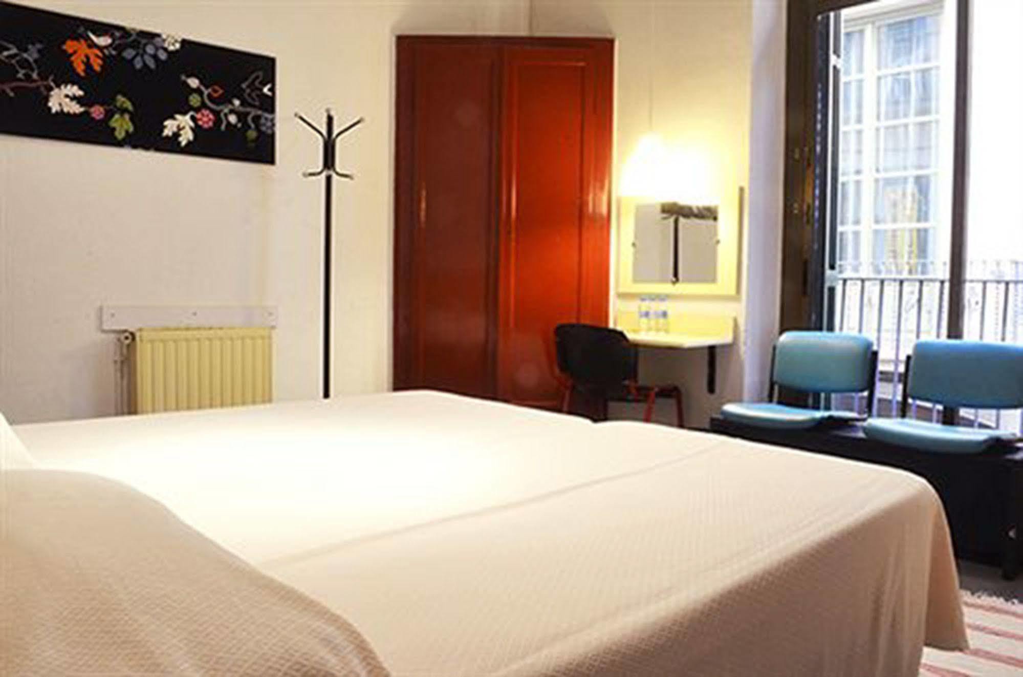 Hotel Palermo Барселона Екстериор снимка