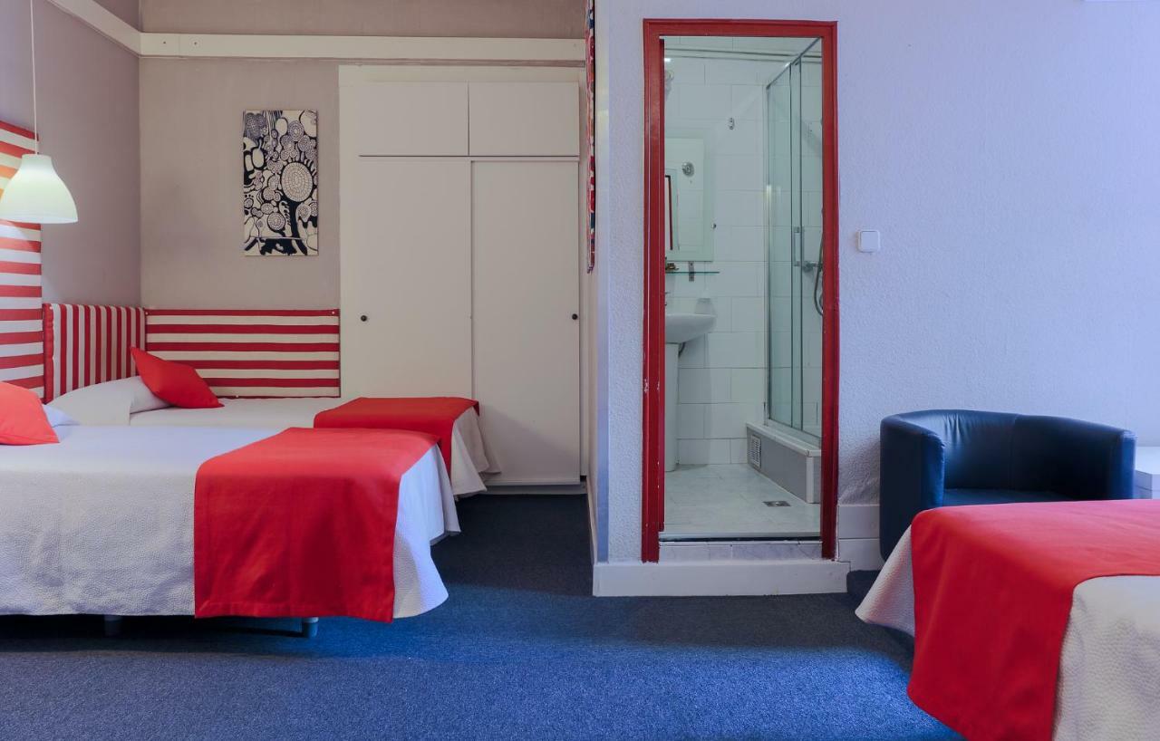 Hotel Palermo Барселона Екстериор снимка